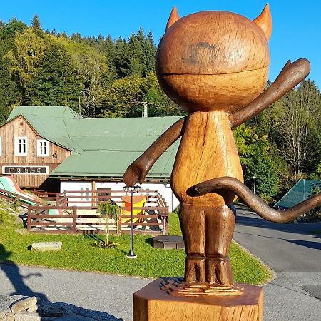 Hotel Peklo Pro Rodiny S Detmi Йозефув Дул Екстериор снимка