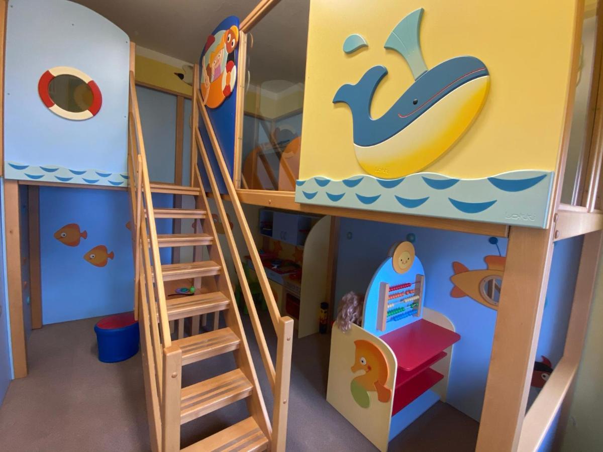 Hotel Peklo Pro Rodiny S Detmi Йозефув Дул Екстериор снимка