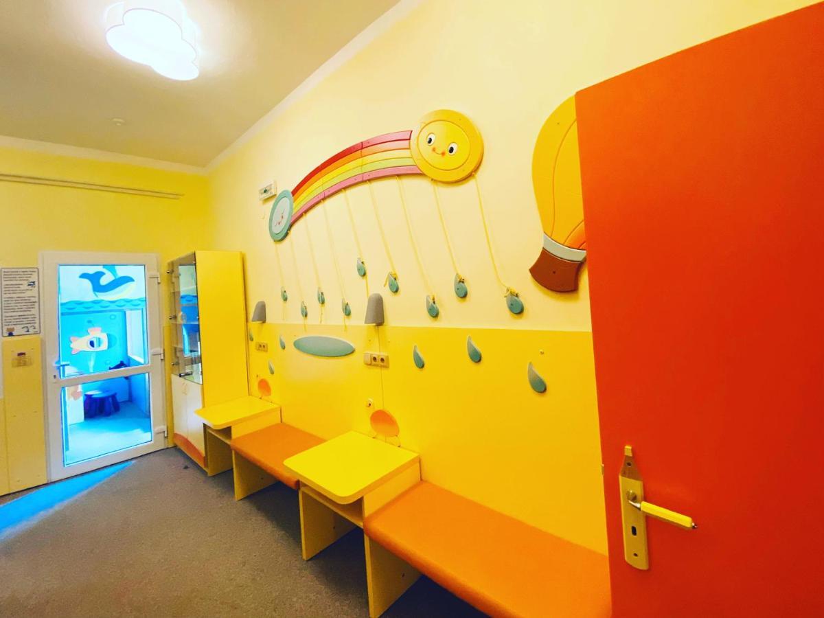 Hotel Peklo Pro Rodiny S Detmi Йозефув Дул Екстериор снимка